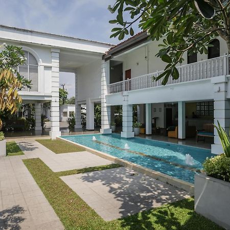 Hibiscus Beach Hotel & Villas Kalutara Exterior foto