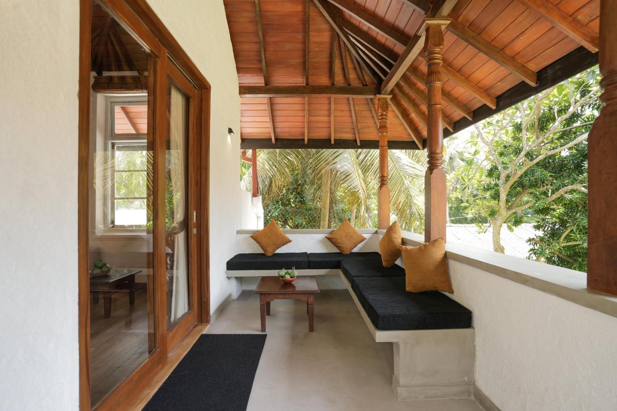 Hibiscus Beach Hotel & Villas Kalutara Exterior foto
